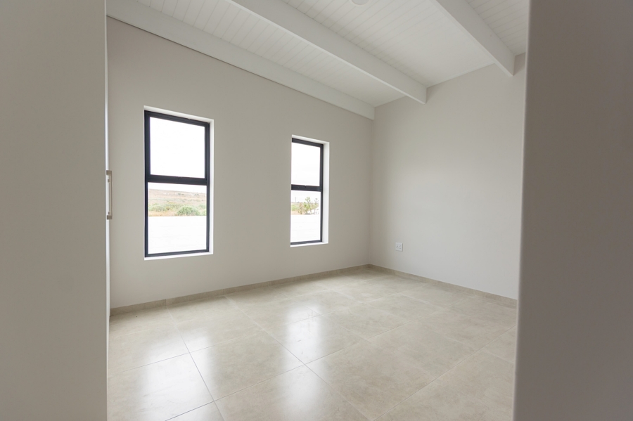 2 Bedroom Property for Sale in Brittania Beach Estate Western Cape